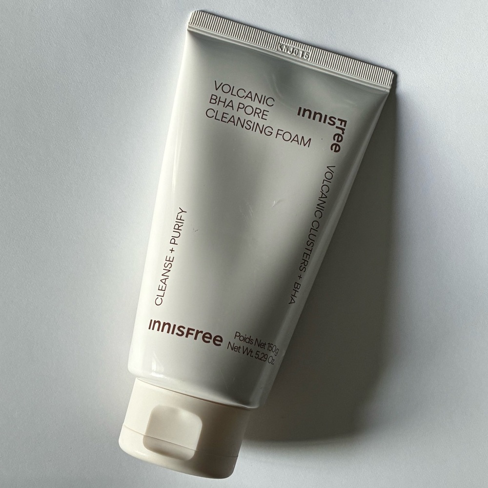Innisfree Volcanic BHA Cleansing Foam
